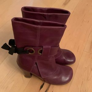 Fluevog Sopranos Inge in purple - like new!